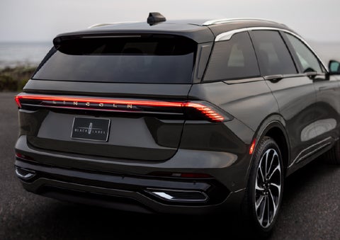 The rear of a 2025 Lincoln Black Label Nautilus® SUV displays full LED rear lighting. | Nick Mayer Lincoln Mayfield in Mayfield Heights OH