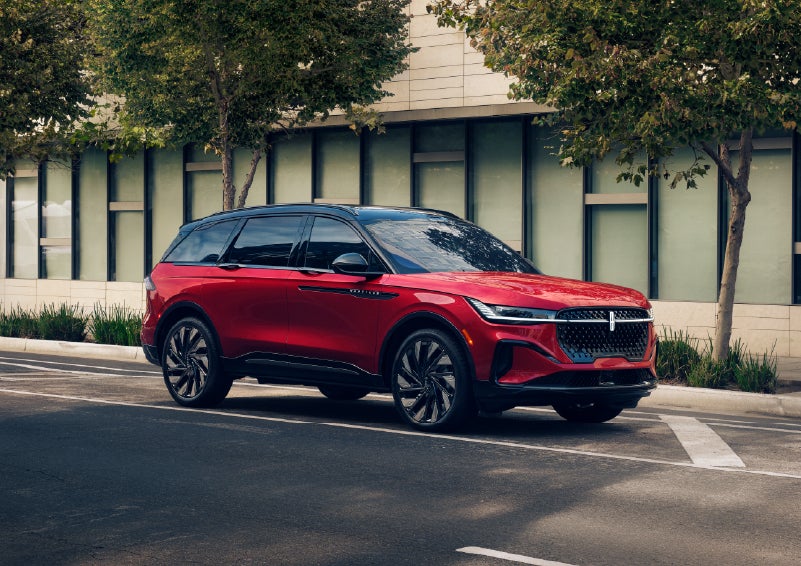 2026 Lincoln Nautilus® SUV with the available Jet Appearance Package and Hybrid transmission. | Nick Mayer Lincoln Mayfield in Mayfield Heights OH
