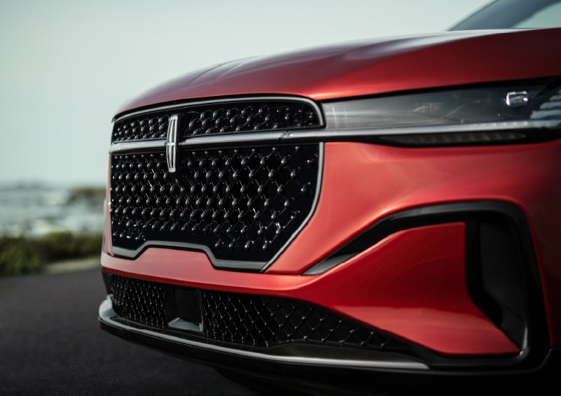 The sleek grille of a 2026 Lincoln Nautilus® SUV with the available Jet Appearance Package makes a bold statement. | Nick Mayer Lincoln Mayfield in Mayfield Heights OH